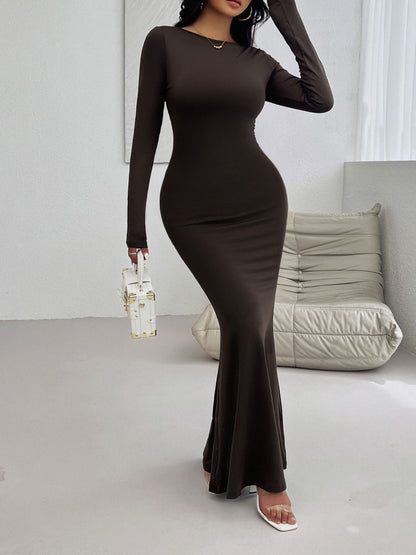 Devine Backless Round Maxi Dress