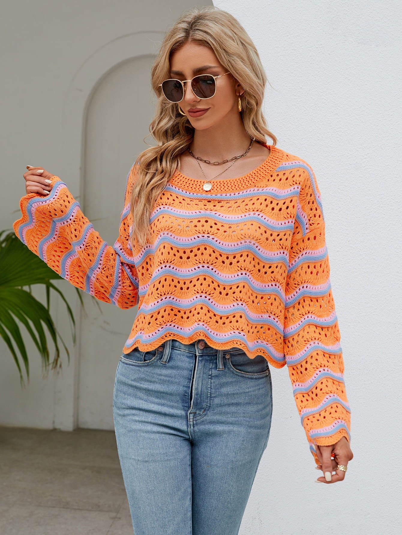 Round Neck Flare Sleeve Knit Top