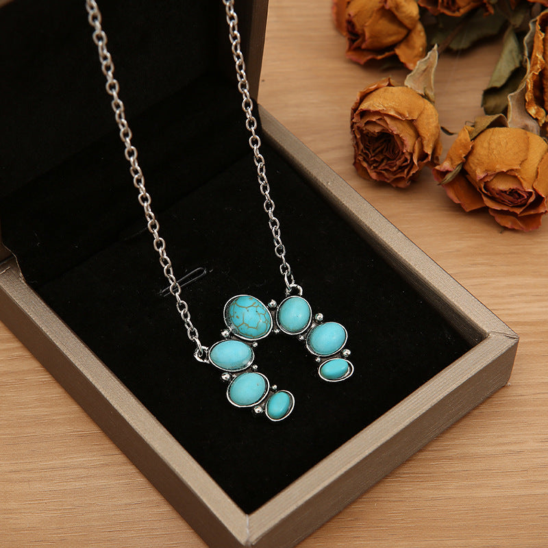 Turquoise Alloy Pendant Necklace