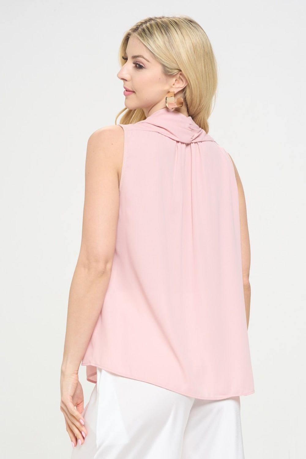 Trendy V-Neck Sleeveless Top