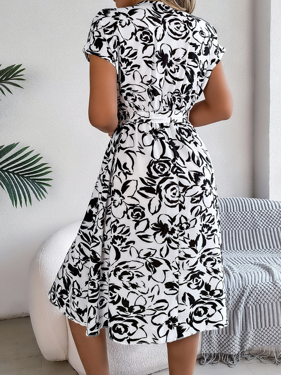 Printed V-Neck Short Sleeve Dress - Elegant Aura Boutique