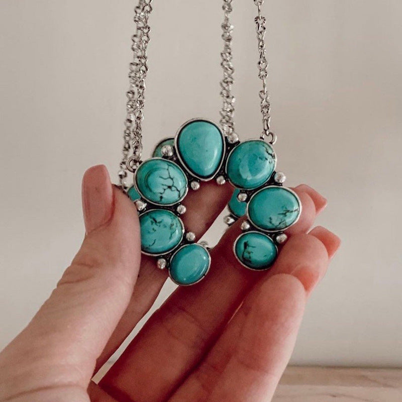 Turquoise Alloy Pendant Necklace