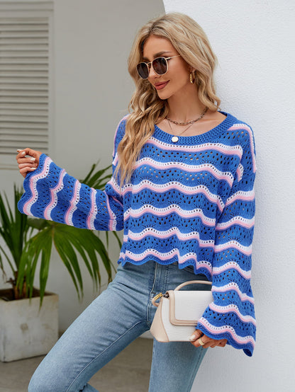 Round Neck Flare Sleeve Knit Top